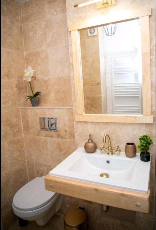 Apartament Daria Tirgu Ocna Luaran gambar